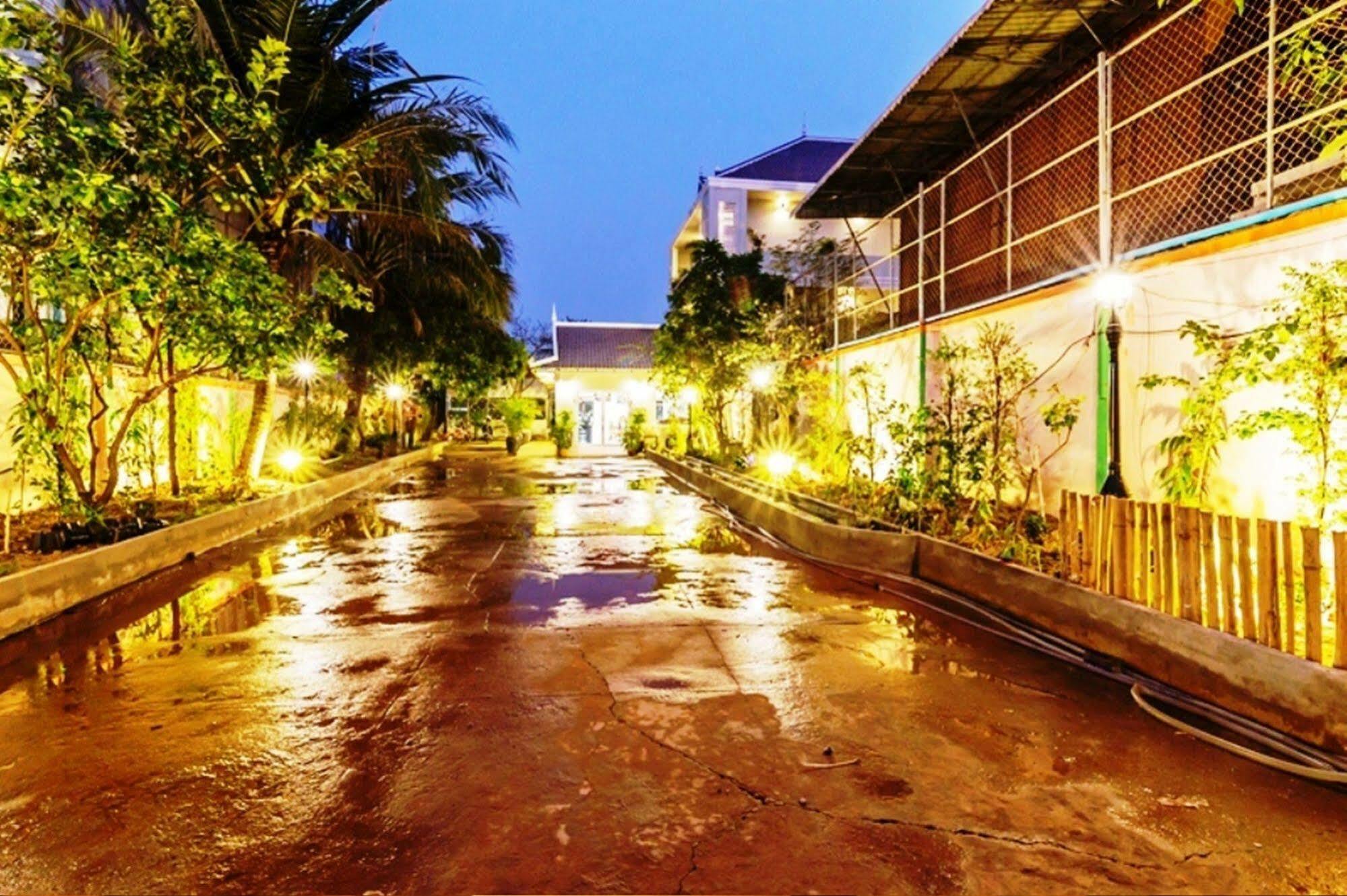 Angkor Sorika Villa Siem Reap Exterior photo
